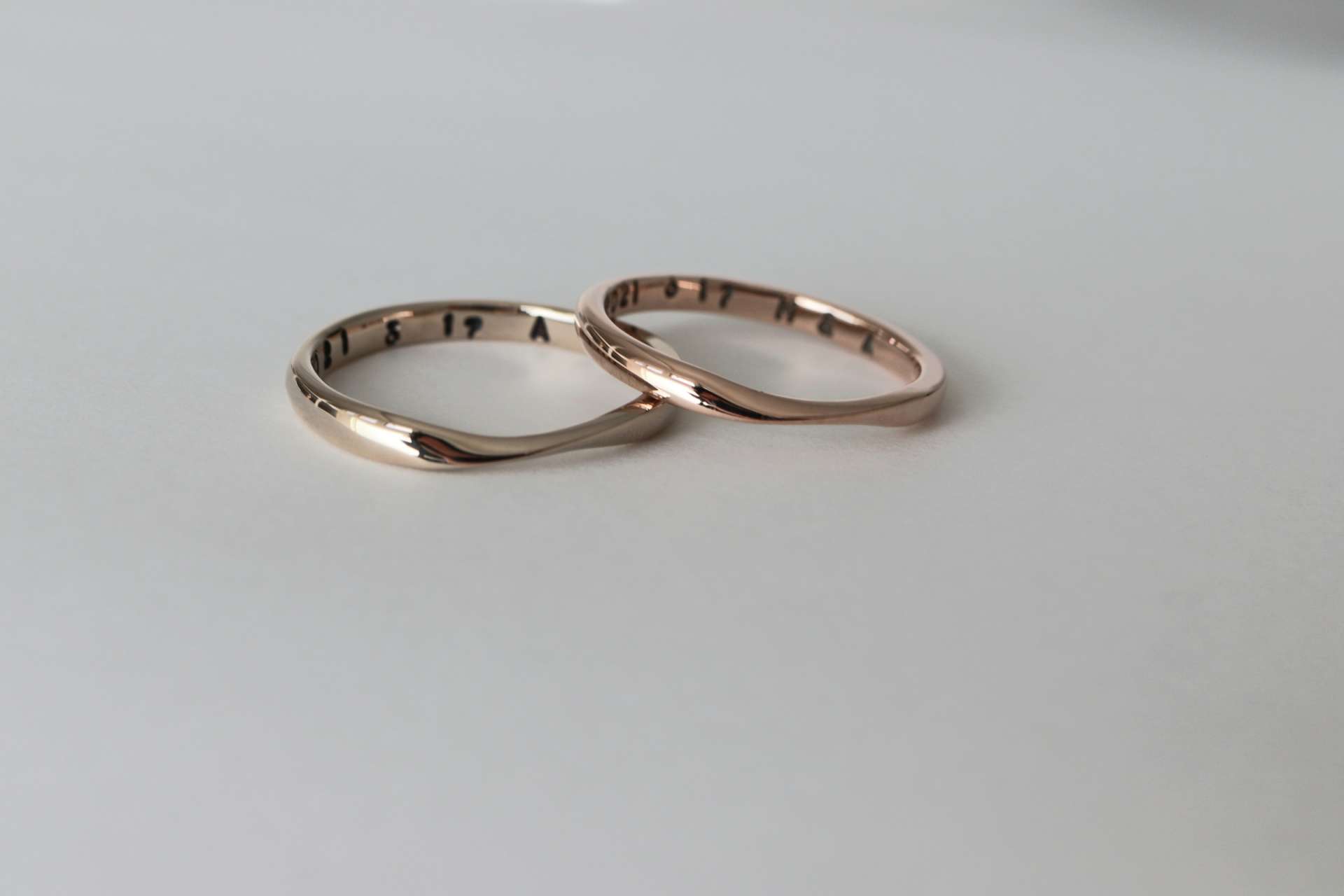 自分で手作りした結婚指輪は既製品よりも想いが伝わります